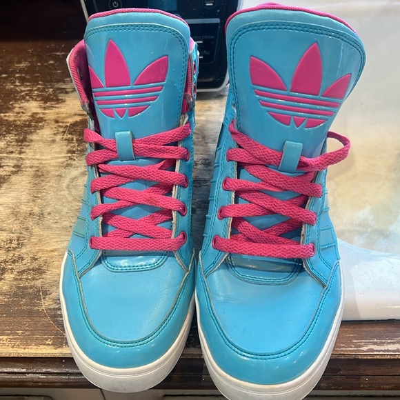 Cotton Candy Colored Adidas High Tops 😍 - Picture 4 of 9